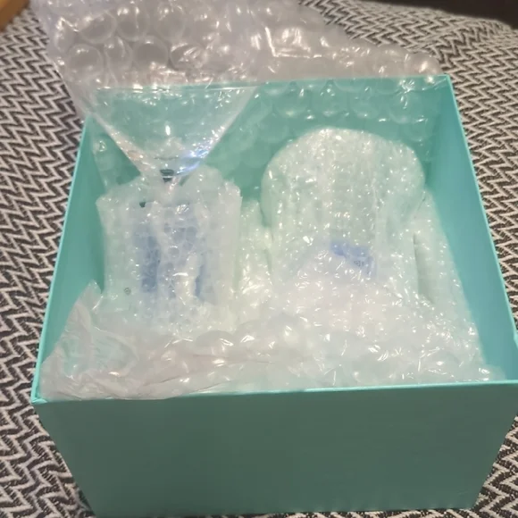 Tiffany & Co. Blue Box - Picture 3 of 9